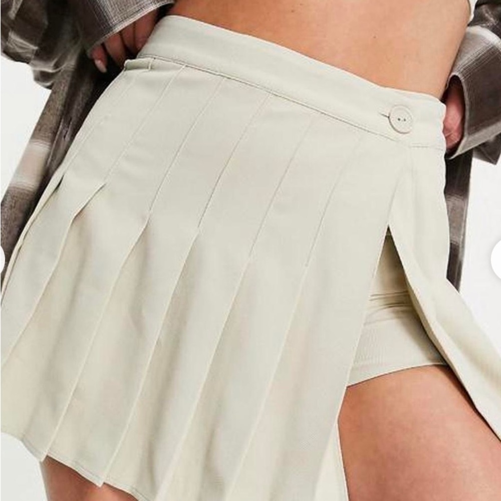 Collusion Pleated Skort NWOT Size 10 GUC